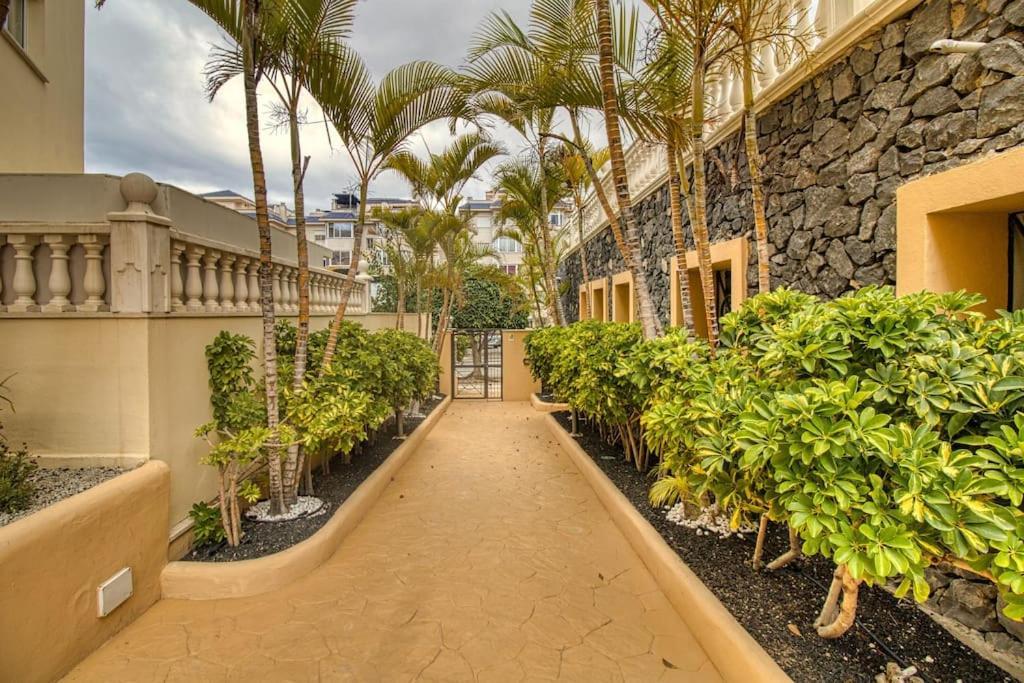 Duplex Paradise Parque Tropical 1 Cristianos Apartment *